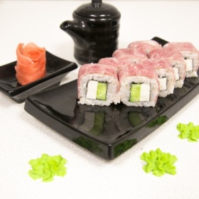 Заказать роллы суши сет